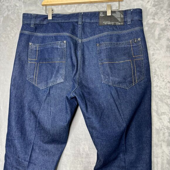 Roca Wear Jeans Mens 40*32 Dark Wash Regular Fit Logo Y2K Hip Hop - Picture 5 of 12